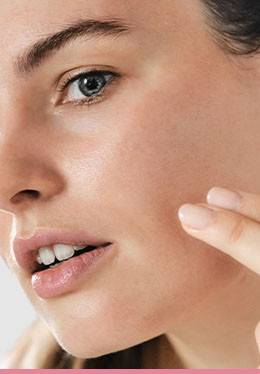 Boutons, points noirs… Pourquoi a-t-on de l'acné à l'âge adulte ? –  Laboratoire Dermatologique Dermina